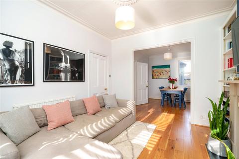 4 bedroom terraced house for sale, Shuttleworth Road, London, SW11