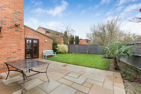 5 bedroom detached house for sale, Chatsworth Close, Bishop's Stortford CM23