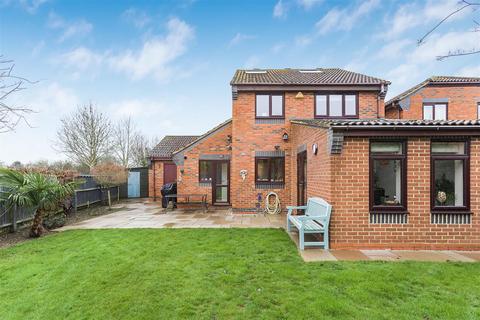 5 bedroom detached house for sale, Chatsworth Close, Bishop's Stortford CM23