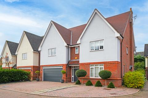 5 bedroom detached house for sale, Brook Farm Close, Hertfordshire CM23