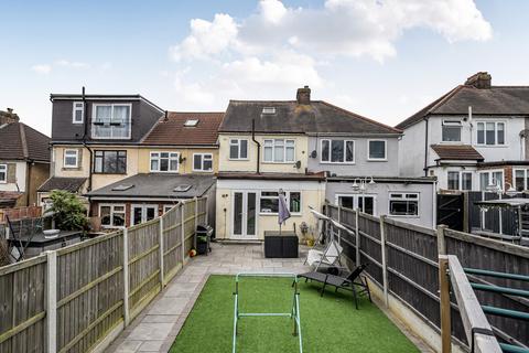 Bellevue Road, Collier Row, RM5