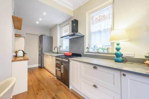 2 bedroom flat for sale, Christchurch Avenue, Brondesbury, London, NW6
