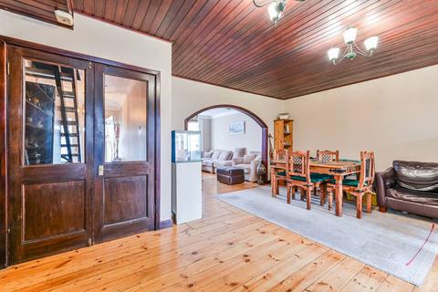 4 bedroom terraced house for sale, Dorchester Avenue, N13, Palmers Green, London, N13