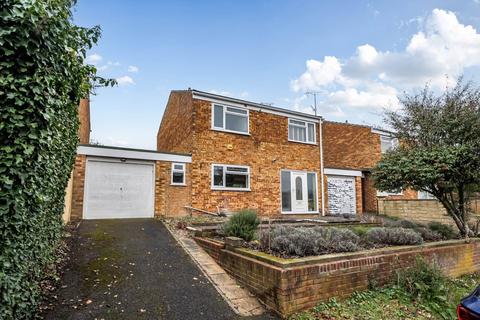 undefined, Galsworthy Drive, Reading RG4