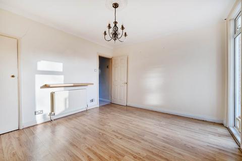 undefined, Star Road, Reading RG4