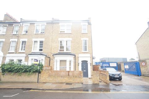 1 bedroom flat to rent, Paulet Road, London, SE5