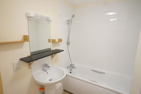 1 bedroom flat to rent, Paulet Road, London, SE5