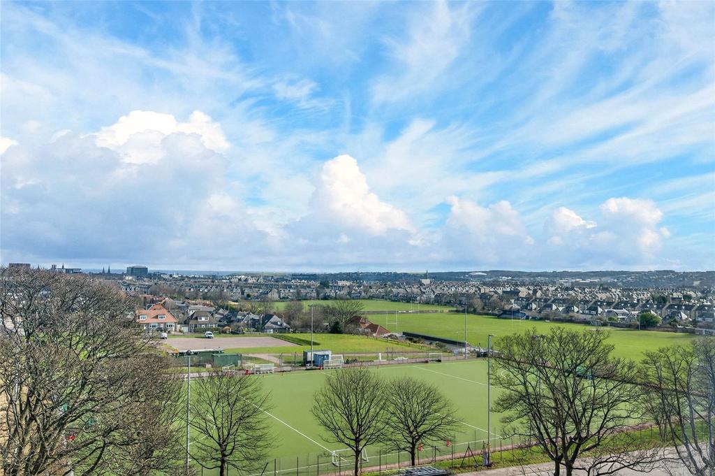 25 Rubislaw Drive 12