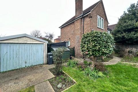 undefined, Addison Avenue, Hounslow TW3