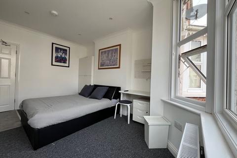undefined, Spring Road, Bournemouth, BH1