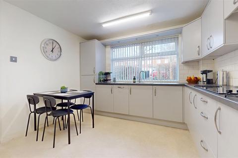 undefined, Stamford Avenue, Milton Keynes MK6