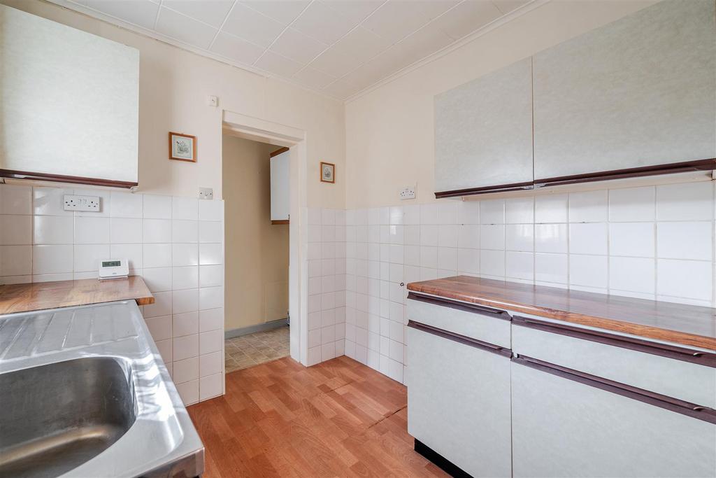 Kitchen ii.jpg