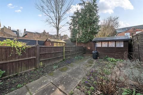 3 bedroom terraced house for sale, Denmark Street, Bedford
