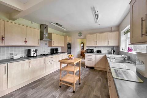 undefined, Belton Lane, Grantham NG31