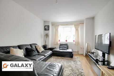 undefined, Long Lane,  Staines-upon-Thames, TW19