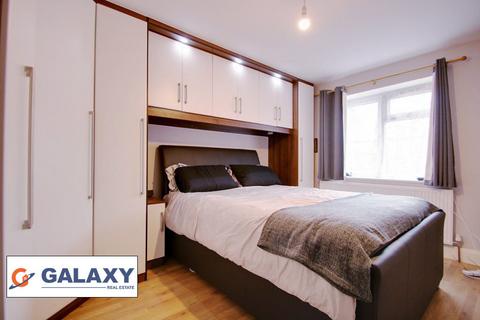 undefined, Long Lane,  Staines-upon-Thames, TW19