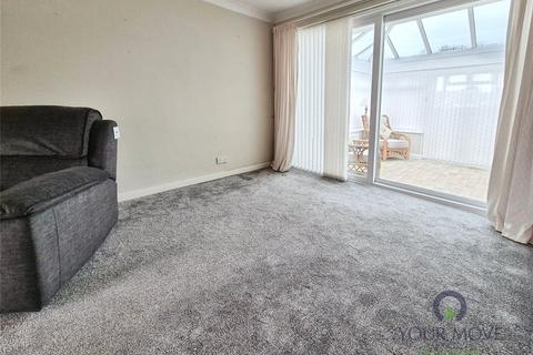 2 bedroom bungalow for sale, Stanmer Drive, East Sussex BN22