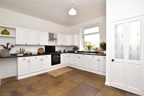 3 bedroom house for sale, Harper Terrace, Yeadon, Leeds, West Yorkshire