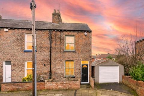 2 bedroom end of terrace house for sale, Park Lane, York YO24