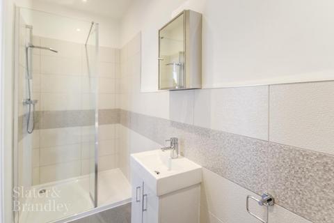 1 bedroom flat to rent, *INCLUSIVE OF ALL BILLS* Room 2, Radcliffe Road, West Bridgford, NG2