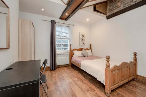 2 bedroom flat to rent, Aldersgate Street, EC1A