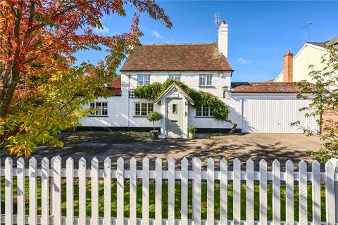 4 bedroom detached house for sale, Basingstoke Road, Reading RG7