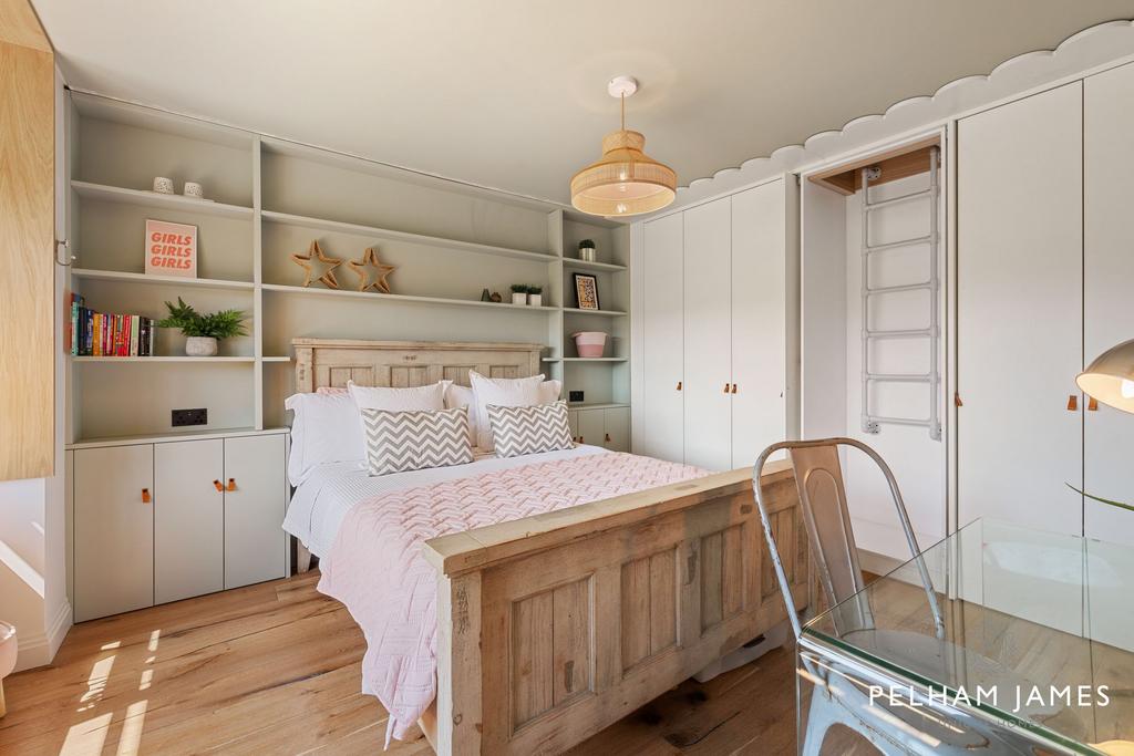 Bedroom 3, The Black House, Stamford