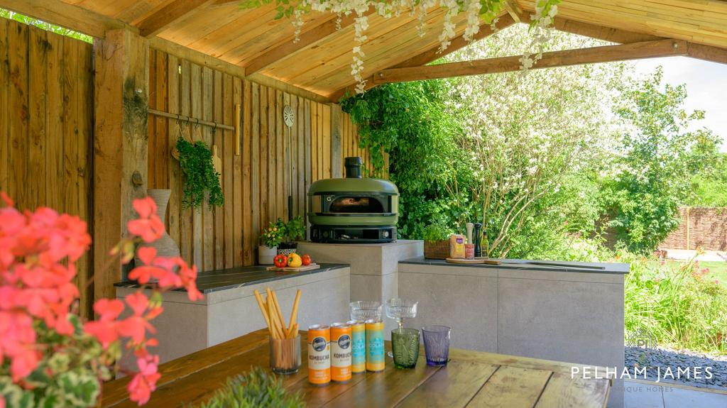Garden Kitchen, The Black House, Stamford