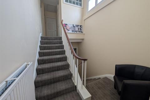 undefined, 32 Clarendon Square, Leamington Spa