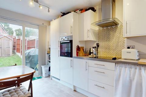 3 bedroom semi-detached house for sale, The Grove, Milton Keynes MK13