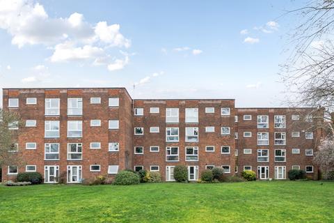 Waldegrave Park, Strawberry Hill, TW1