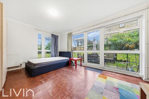 undefined, Croydon CR0