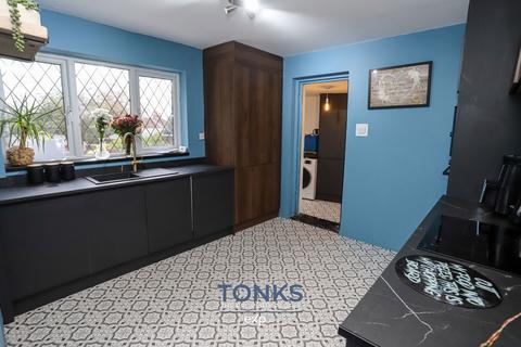 3 bedroom semi-detached house for sale, Leabank Road, Dudley DY2
