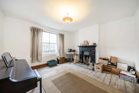 3 bedroom house for sale, Eleanor Road, London E8