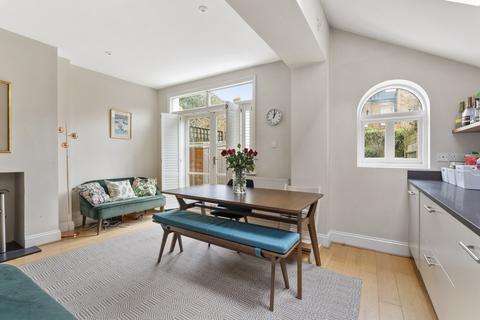4 bedroom terraced house for sale, Jessica Road, London, SW18