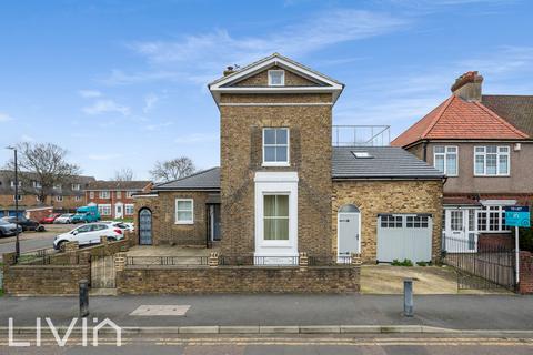 undefined, Mitcham CR4