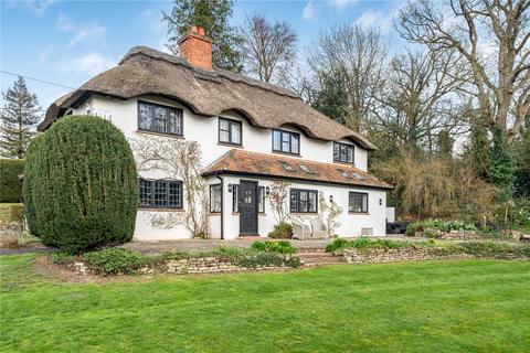 Alleyns Lane, Cookham Dean, Berkshire, SL6