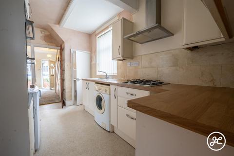 3 bedroom semi-detached house for sale, Quantock Avenue, Bridgwater