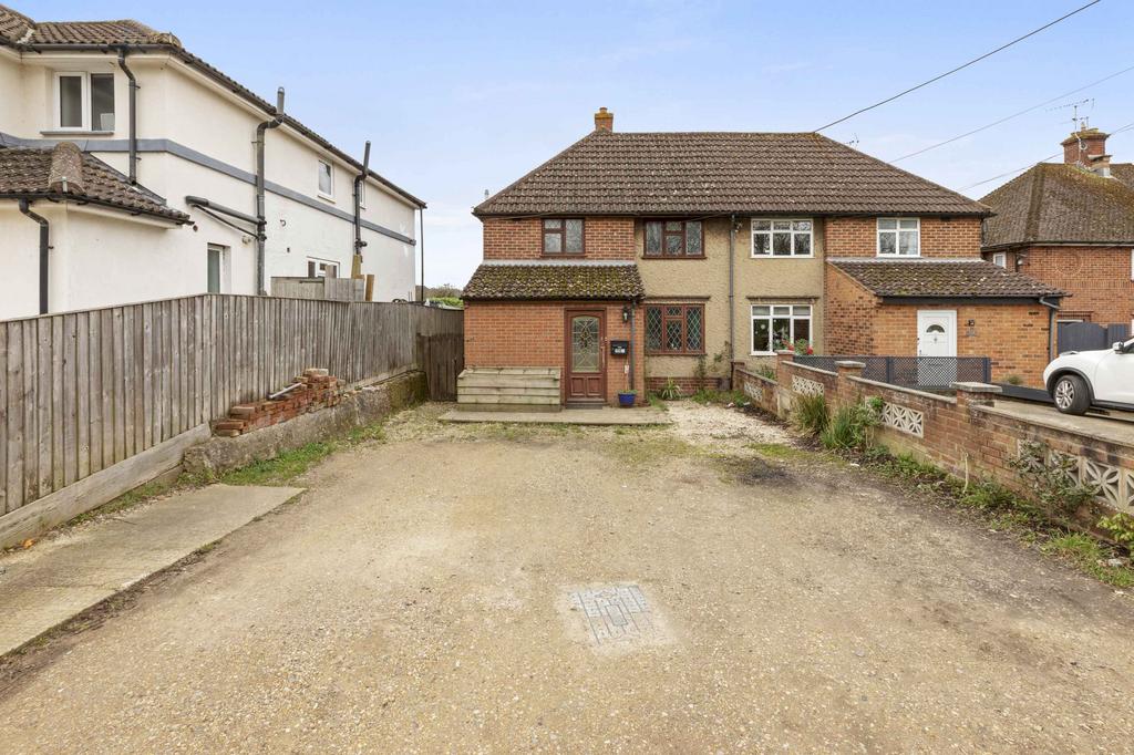 118 Little Marlow Rd, SL7 1 HG (LOW RES)-14