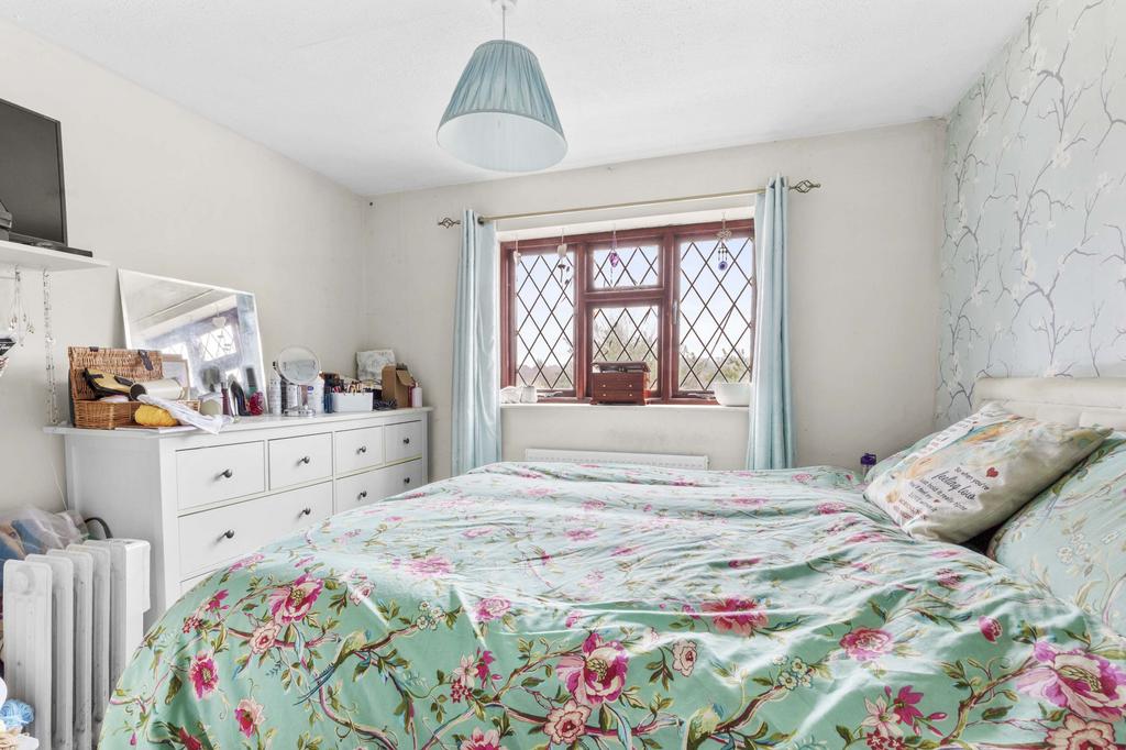 118 Little Marlow Rd, SL7 1 HG (LOW RES)-5