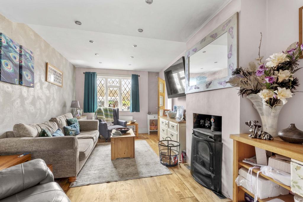 118 Little Marlow Rd, SL7 1 HG (LOW RES)-8