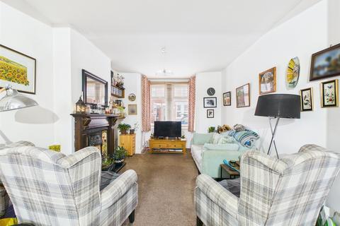 2 bedroom terraced house for sale, Armscroft Road, Gloucester, Gloucestershire, GL2