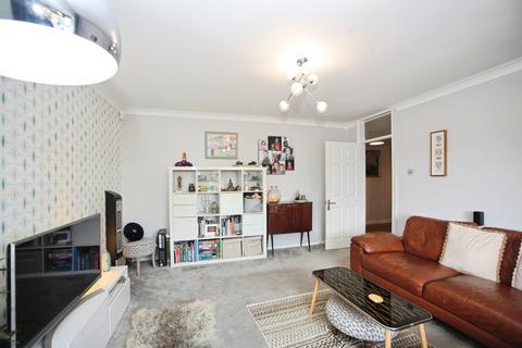 4 bedroom detached house for sale, Cae Marchog, Energlyn, Caerphilly