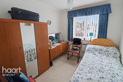 2 bedroom flat for sale, Hart Road, Benfleet