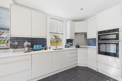 undefined, Kipling Avenue, Bath, BA2
