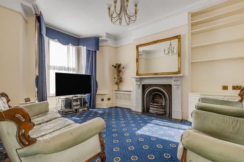 4 bedroom house for sale, Caedmon Road, Islington, London, N7