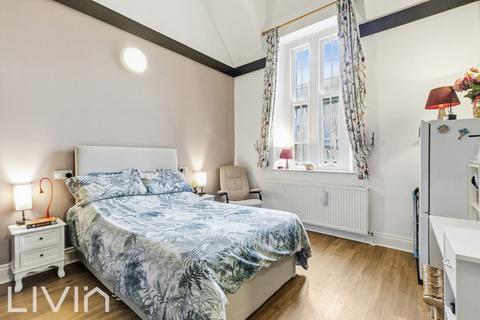 undefined, Hermitage Road, London SE19