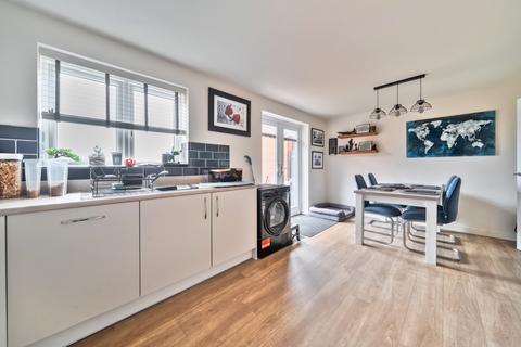 4 bedroom detached house for sale, Nassington Way, Sleaford, Lincolnshire, NG34