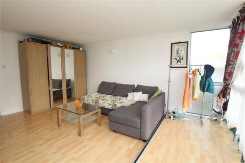 3 bedroom flat for sale, Master Gunner Place, Shooters Hill, SE18