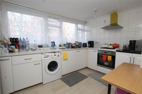 3 bedroom flat for sale, Master Gunner Place, Shooters Hill, SE18